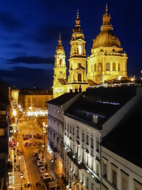 Breathless Basilika view elegant flat with balcony NEED RESERVATION X FREE PARKING Budapest